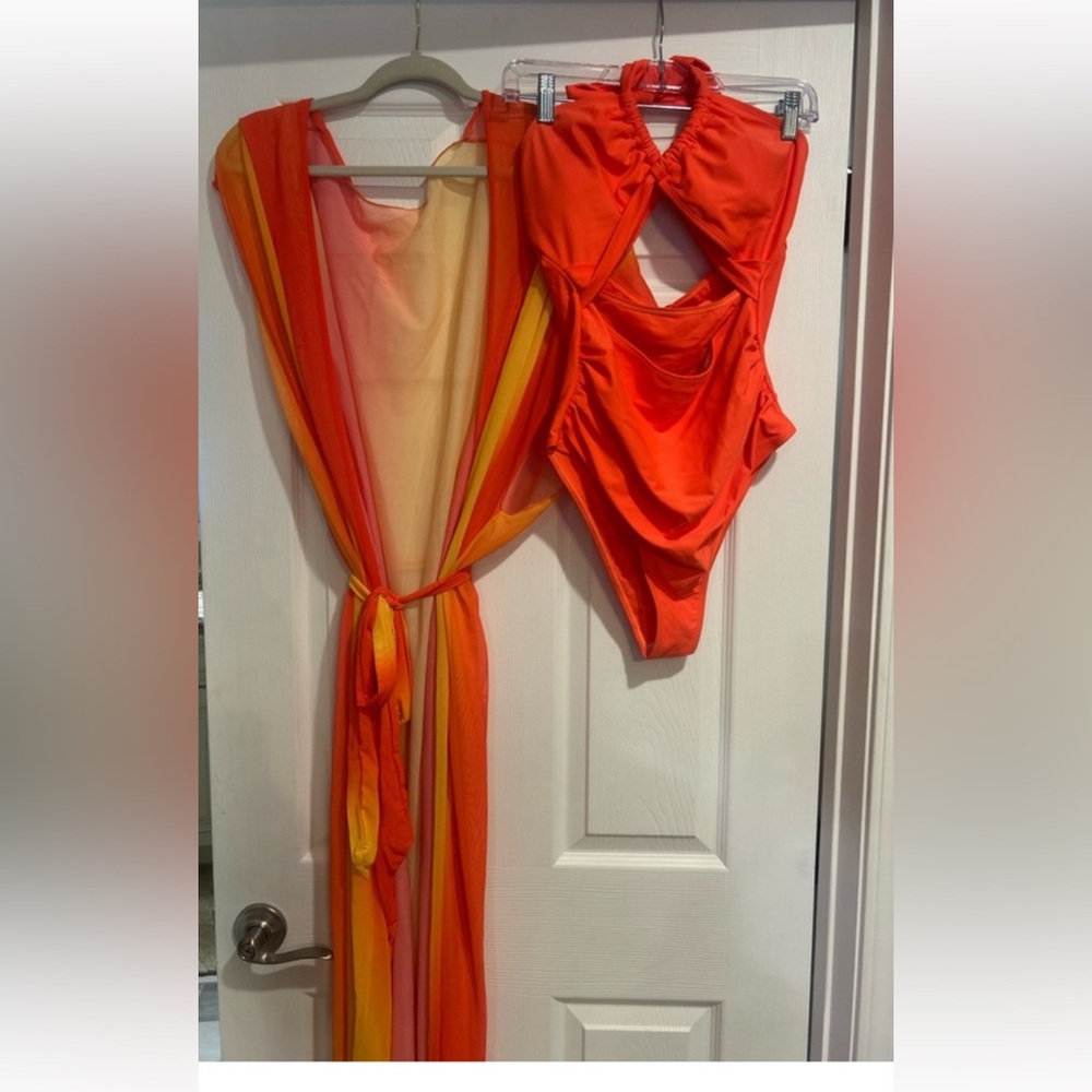 SHEIN swimsuit with cover up - Picture 2 of 4